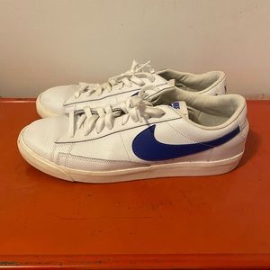 Nike blazer low tops